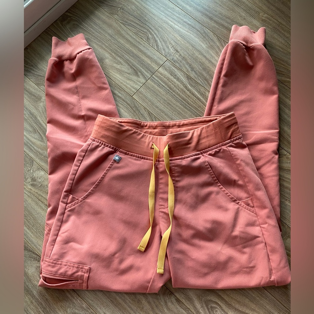 Figs scrub joggers